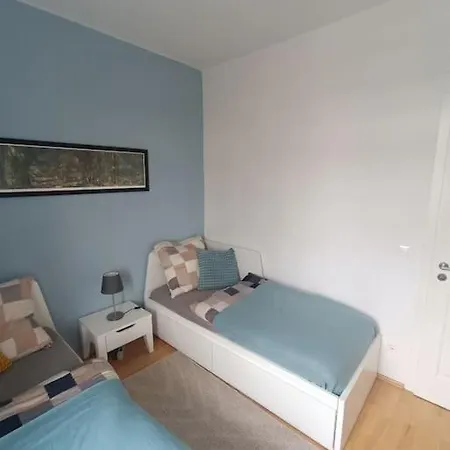 Apartment An Den Elbwiesen Neben Der Altstadt Dresden