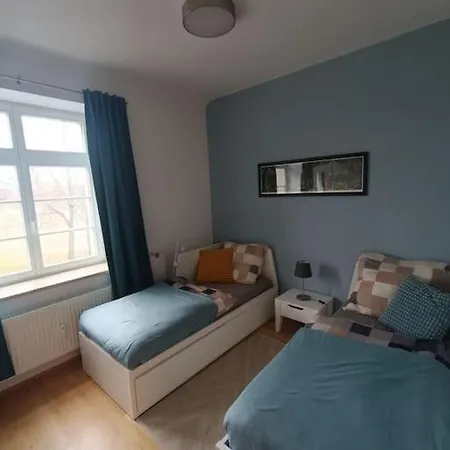 An Den Elbwiesen Neben Der Altstadt *